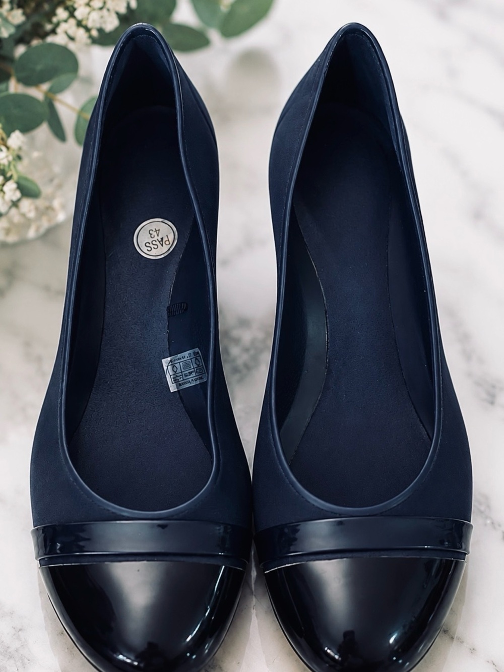 CROCS Classic Black Women's Cap-Toe Wedge Pumps